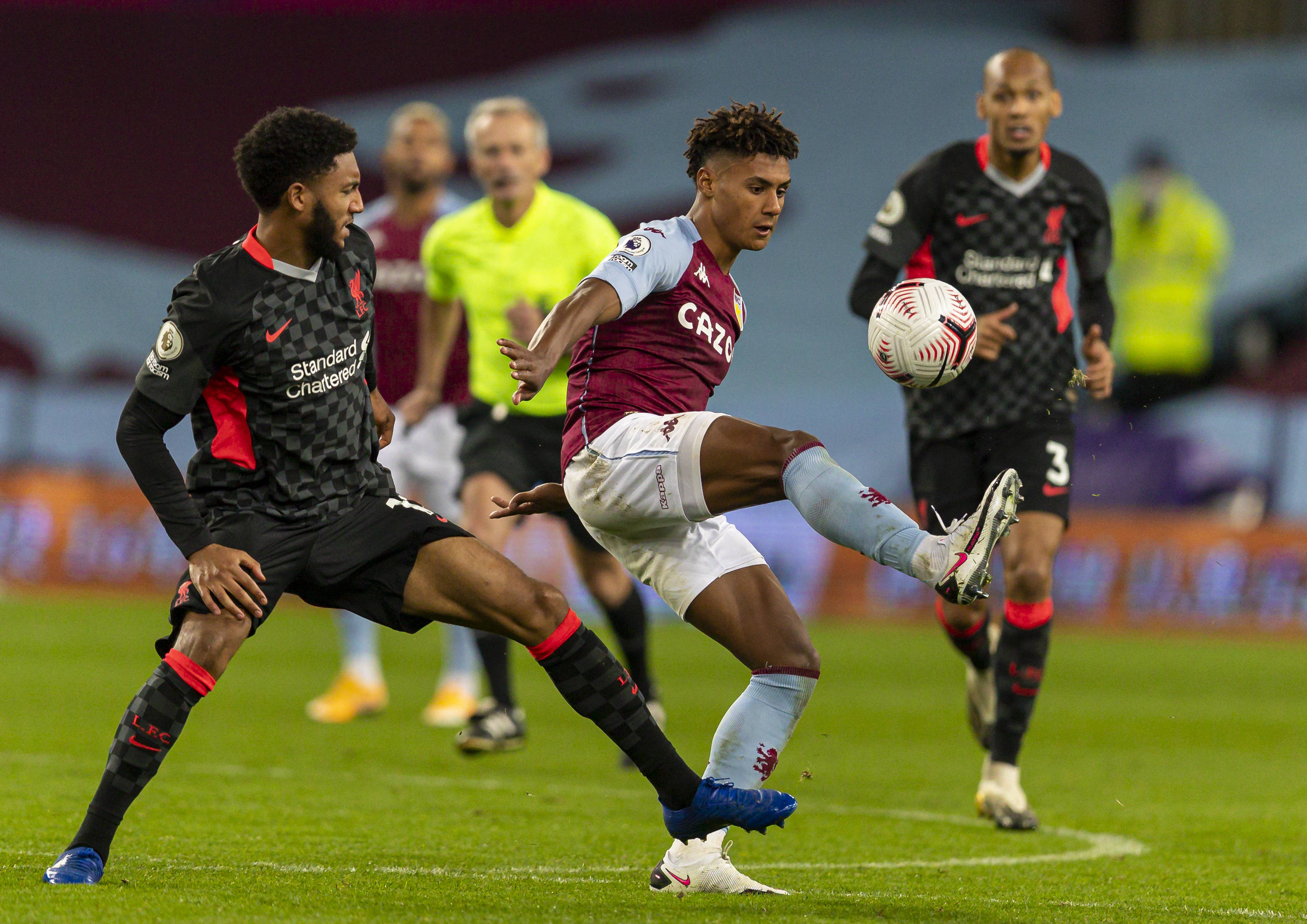 表现尤为突 表现尤为突