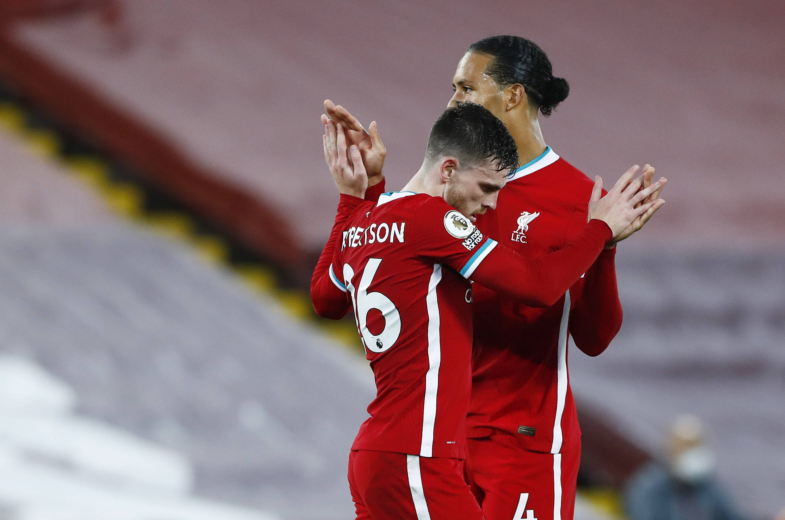 这位年轻的 这位年轻的